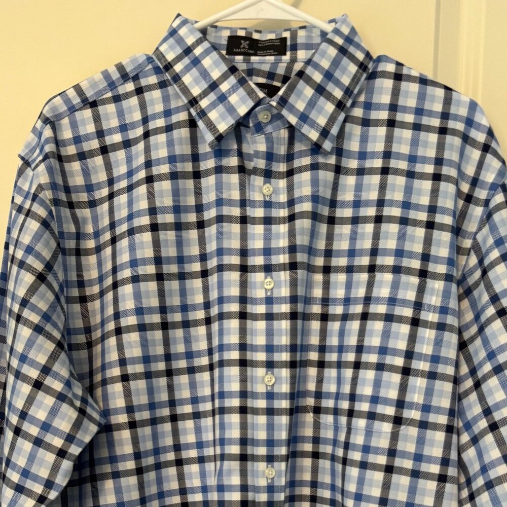Nordstrom Mens Smartcare Dress Shirt. 16 1/2" x 35". Like New.
